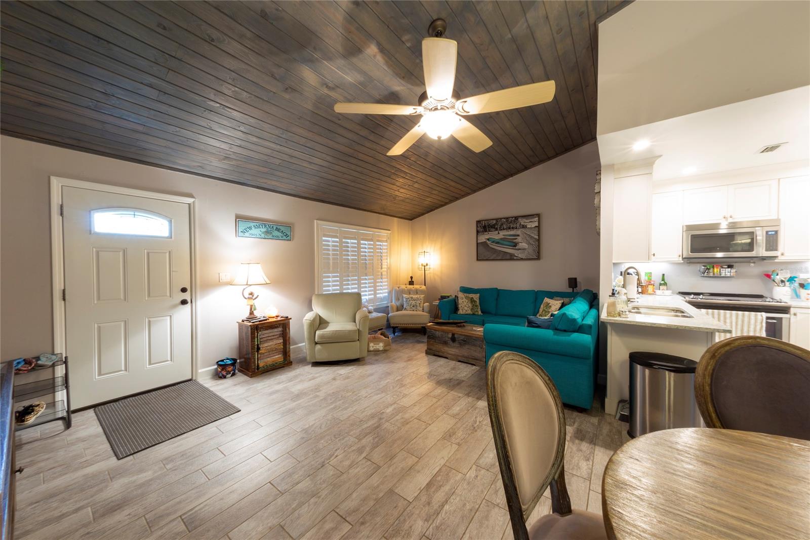 Country Club Chalets - Residential