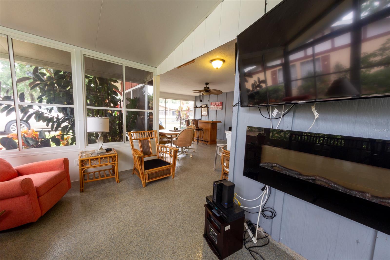 Country Club Chalets - Residential