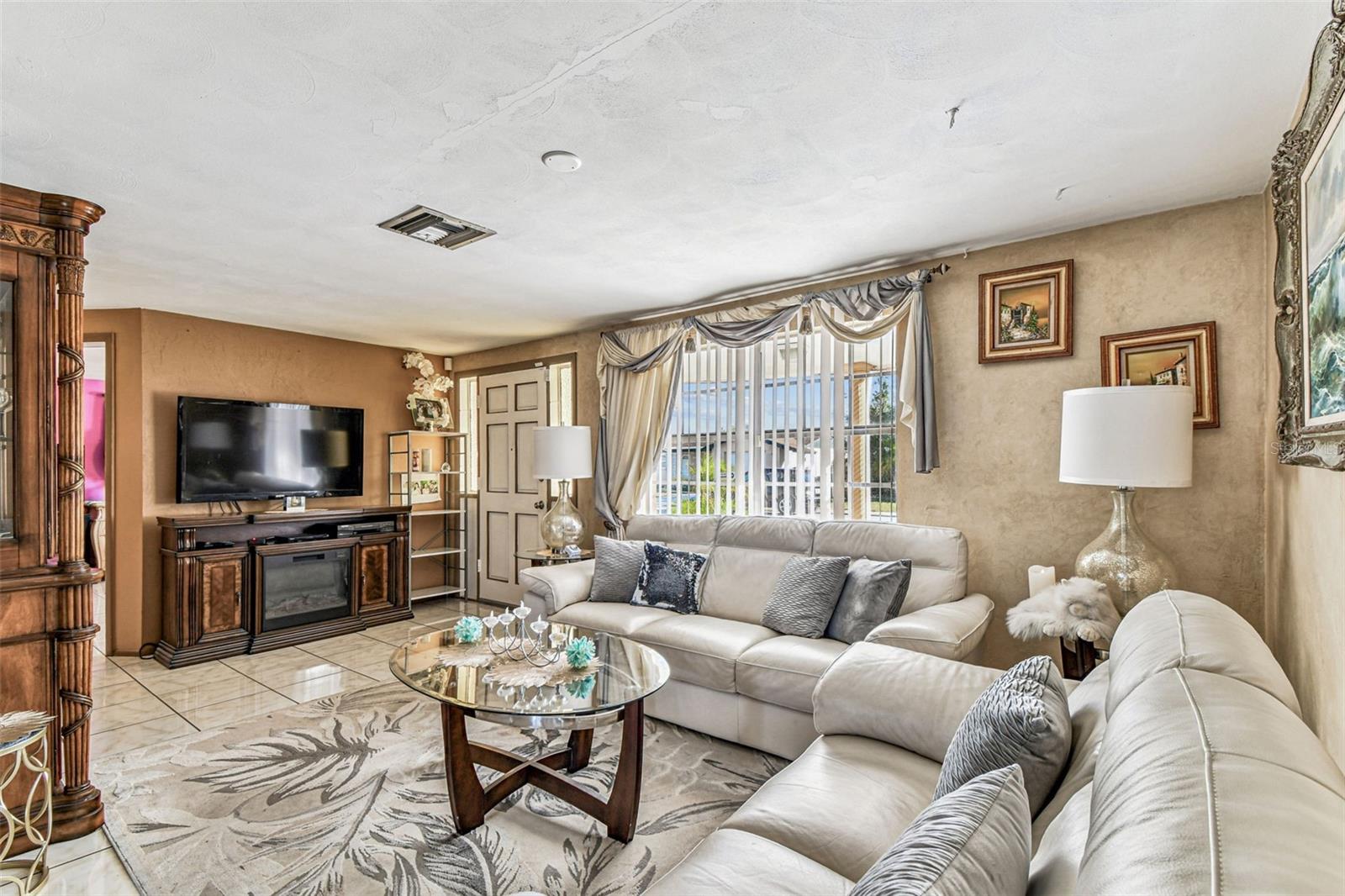 HOLIDAY LAKE ESTATES - Residential