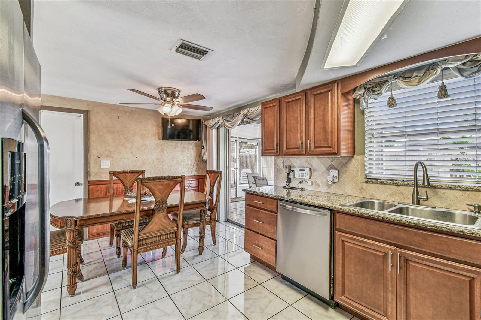 HOLIDAY LAKE ESTATES - Residential