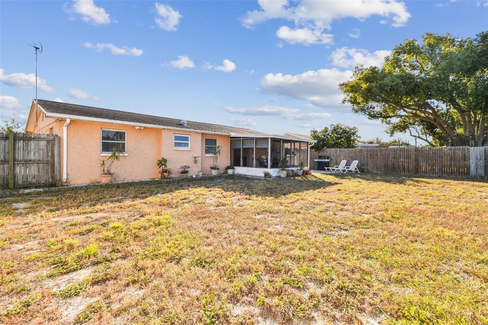 HOLIDAY LAKE ESTATES - Residential