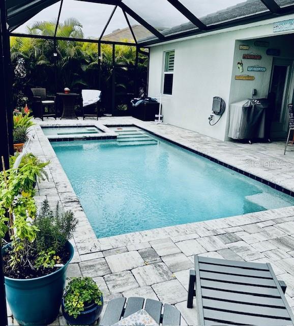 HARBOR WEST - Residential