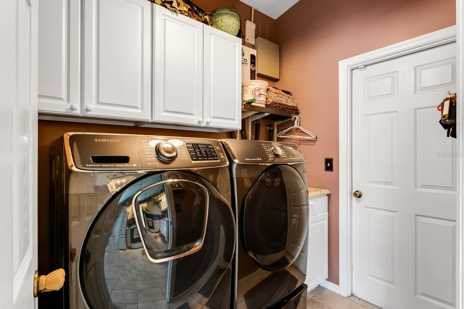 DIXIE CROSSINGS - Residential