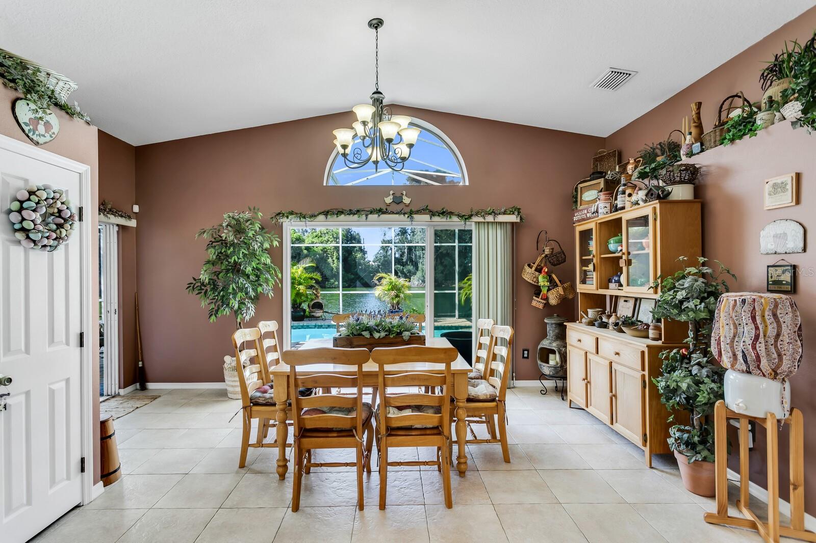 DIXIE CROSSINGS - Residential