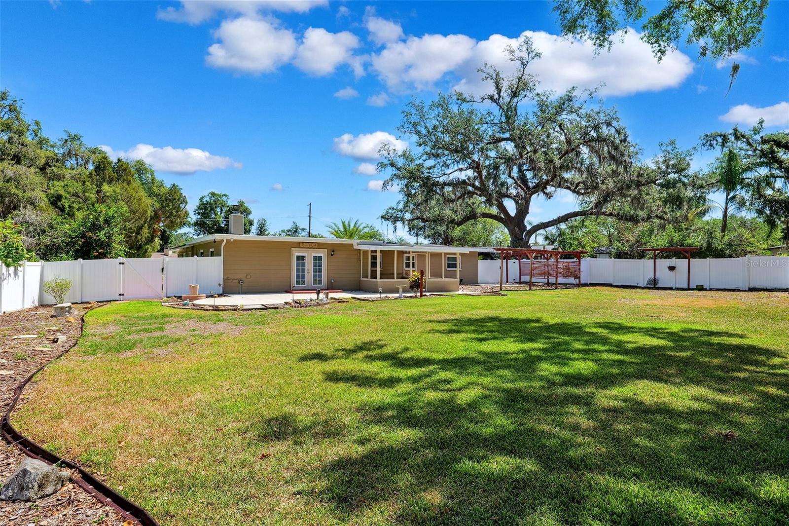 505 S LARRY CIRCLE