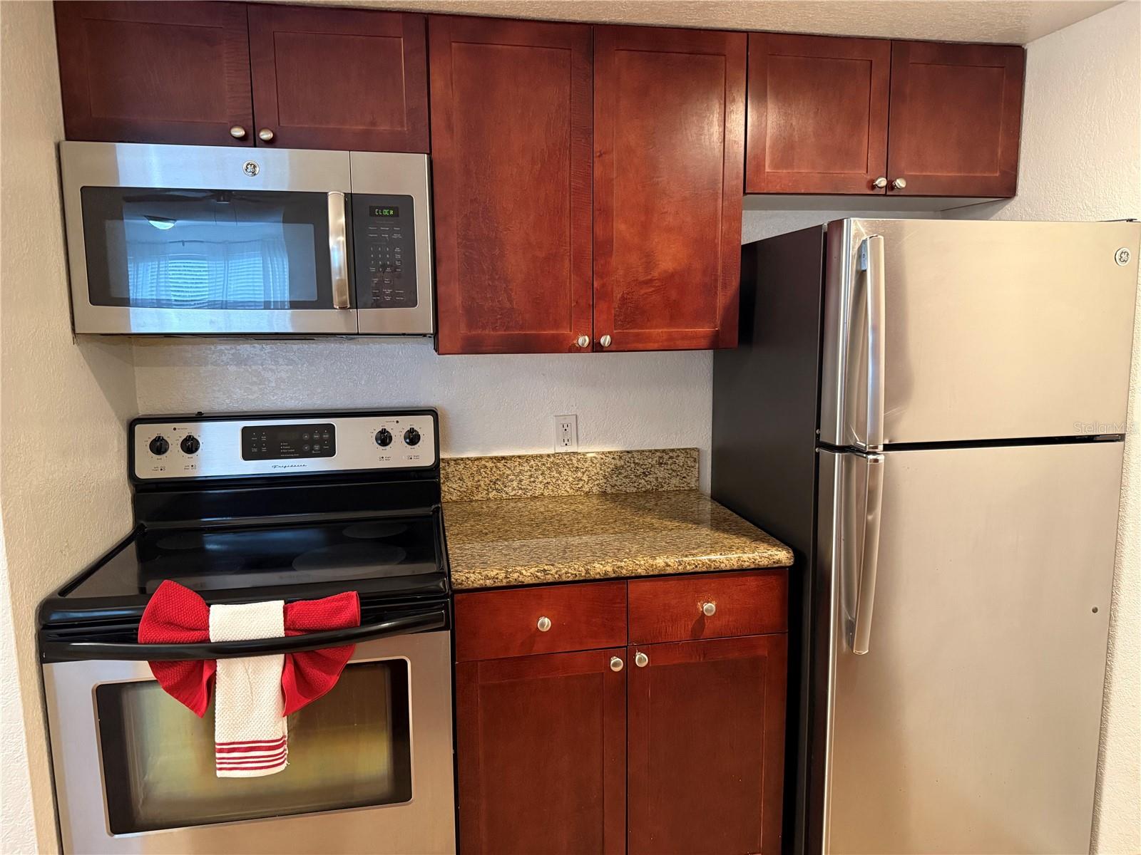 RESIDENCES AT VILLA MEDICI CONDOMINIUM 8499/4131 & - Residential Lease