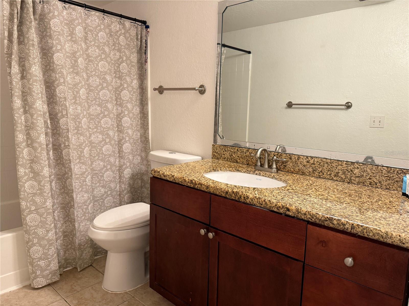 RESIDENCES AT VILLA MEDICI CONDOMINIUM 8499/4131 & - Residential Lease