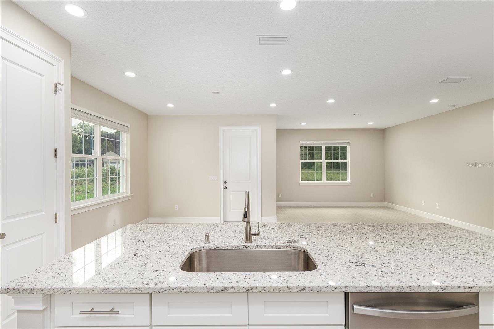 BELLEVIEW HEIGHTS ESTATES UNIT 03 - Residential