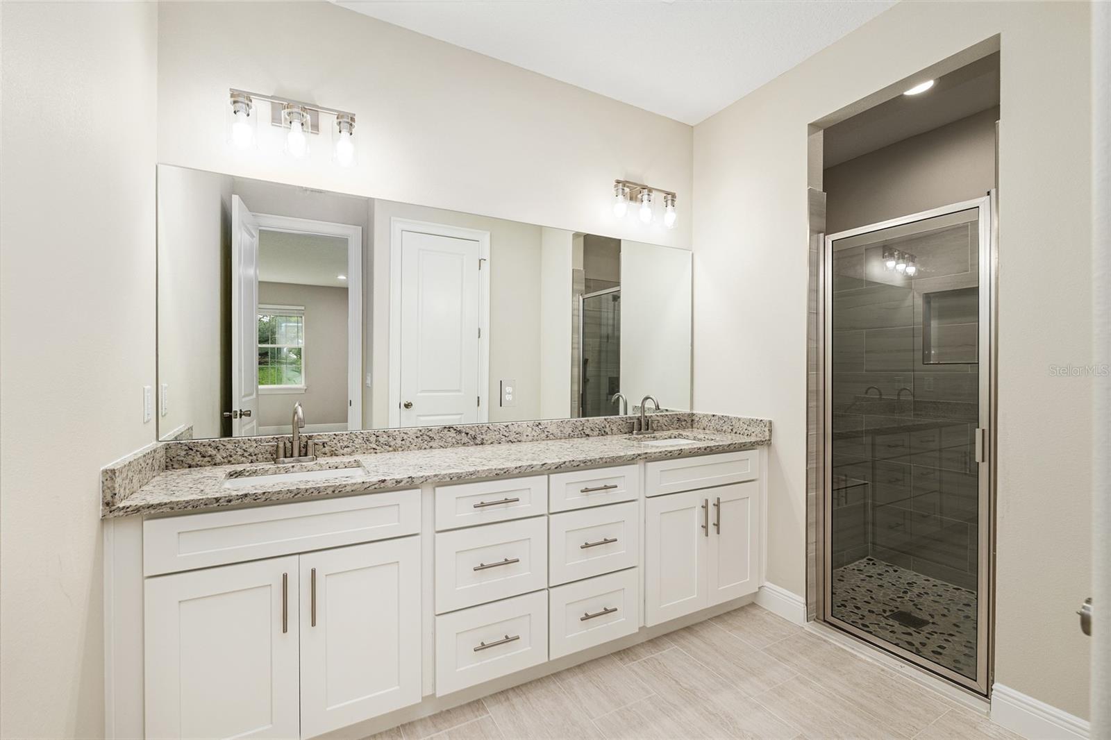 BELLEVIEW HEIGHTS ESTATES UNIT 03 - Residential