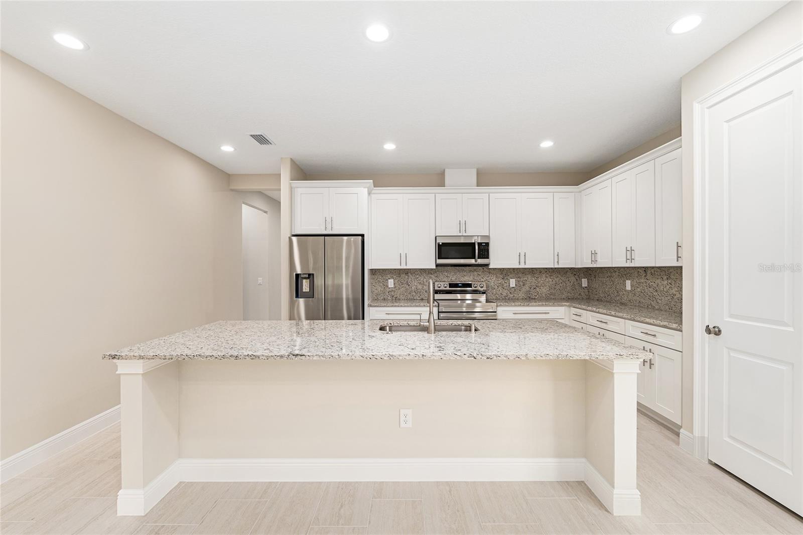 BELLEVIEW HEIGHTS ESTATES UNIT 03 - Residential