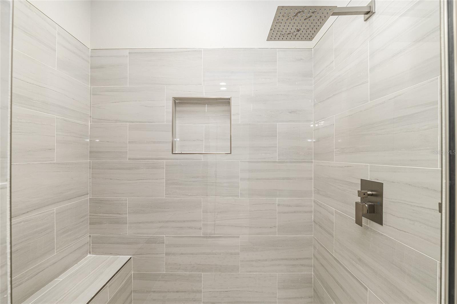 BELLEVIEW HEIGHTS ESTATES UNIT 03 - Residential