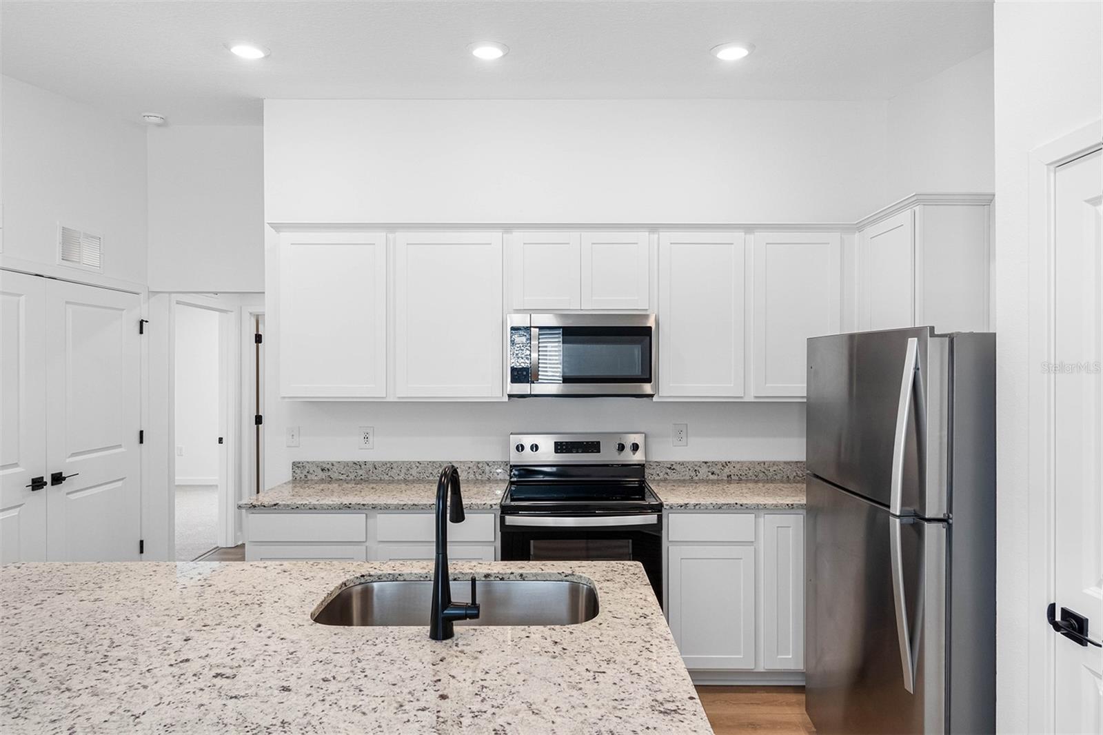 FULTON MEADOWS - Residential