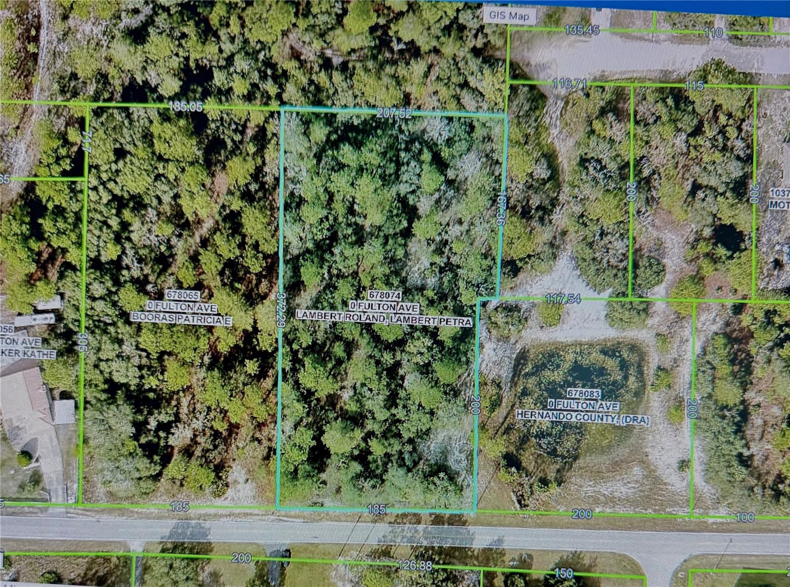 Rare find in the southern area of Royal highlands. 1.66 acres on a paved road , just minutes to state road 50 and the suncoast expressway. close to weeki wachee springs! No hoa !!! No rear neighbors. Come build your dream home and enjoy lake views. No flood zone