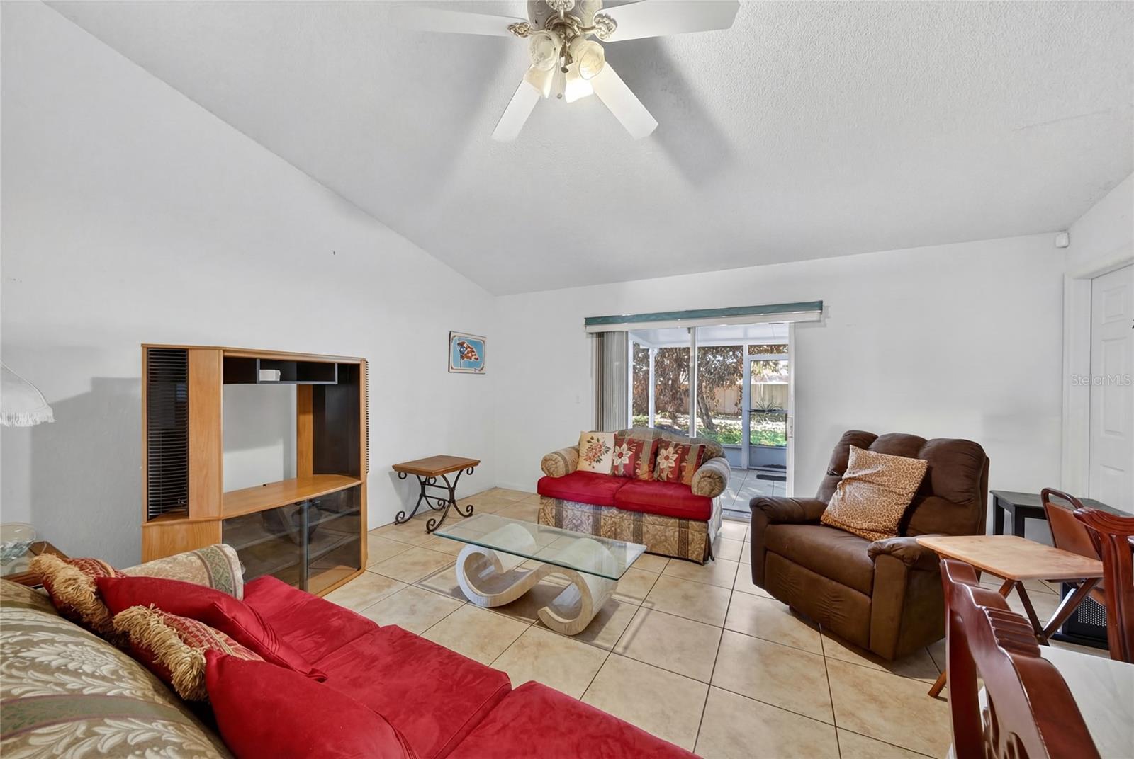 HIGHLAND HARBOR - Residential