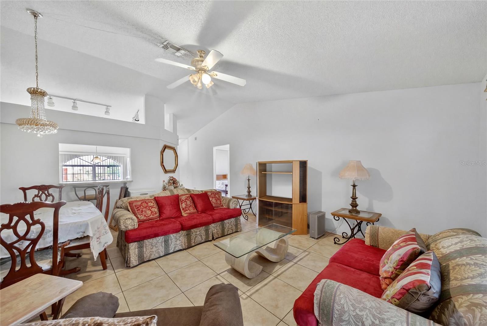 HIGHLAND HARBOR - Residential