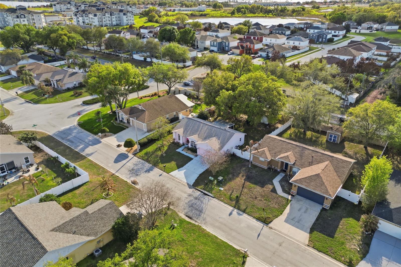 HIGHLAND HARBOR - Residential