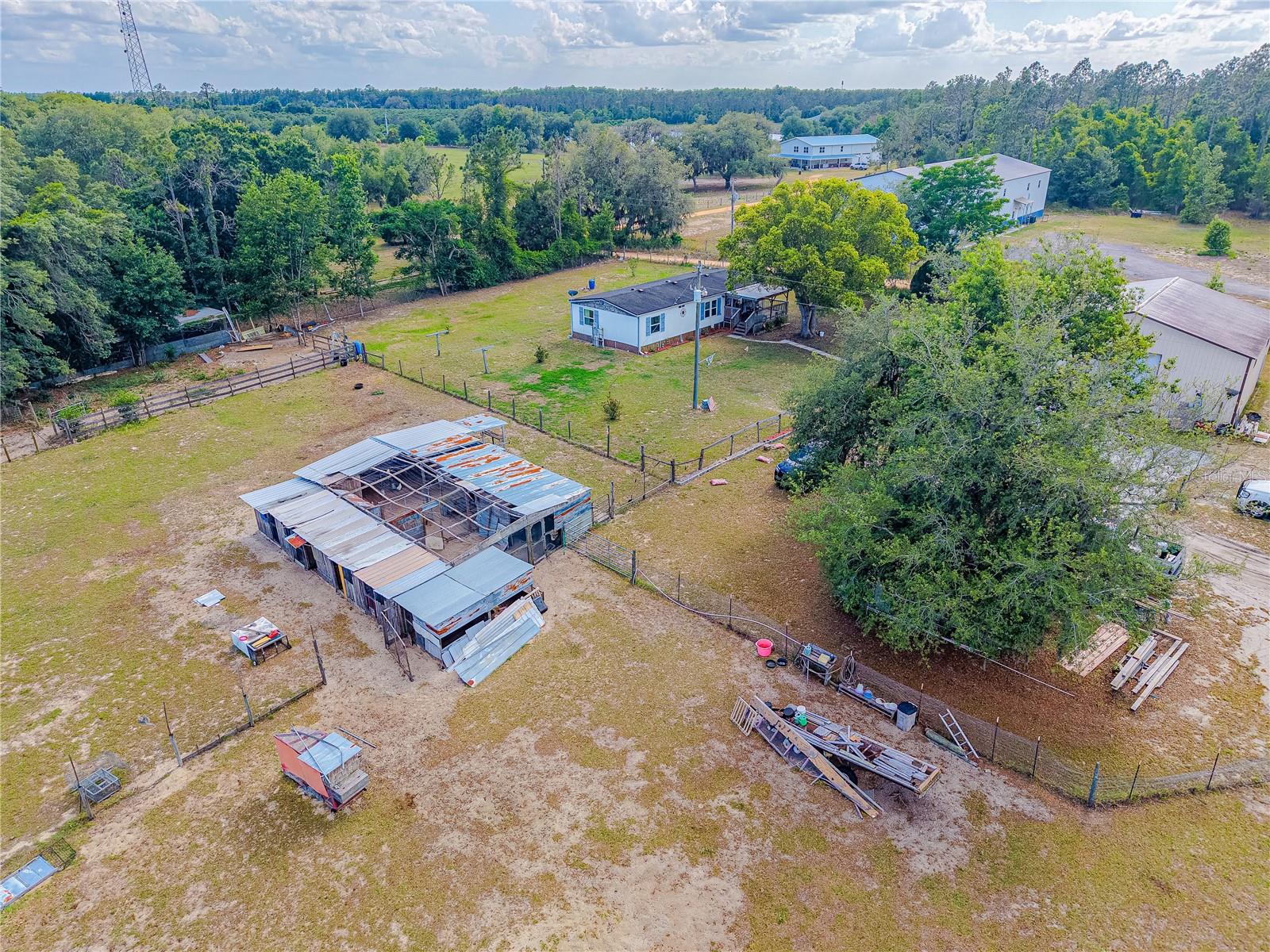 GROVELAND FARMS 35-22-24 - Residential