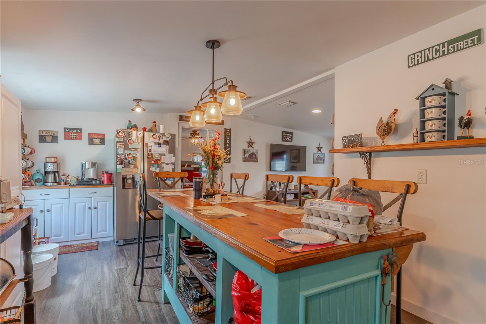 GROVELAND FARMS 35-22-24 - Residential