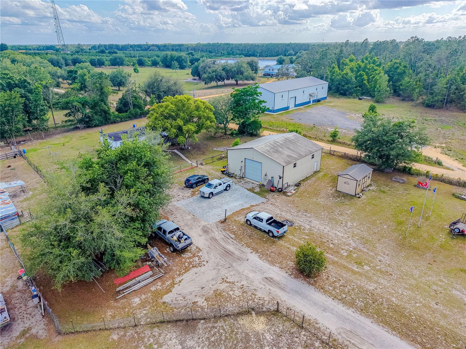 GROVELAND FARMS 35-22-24 - Residential