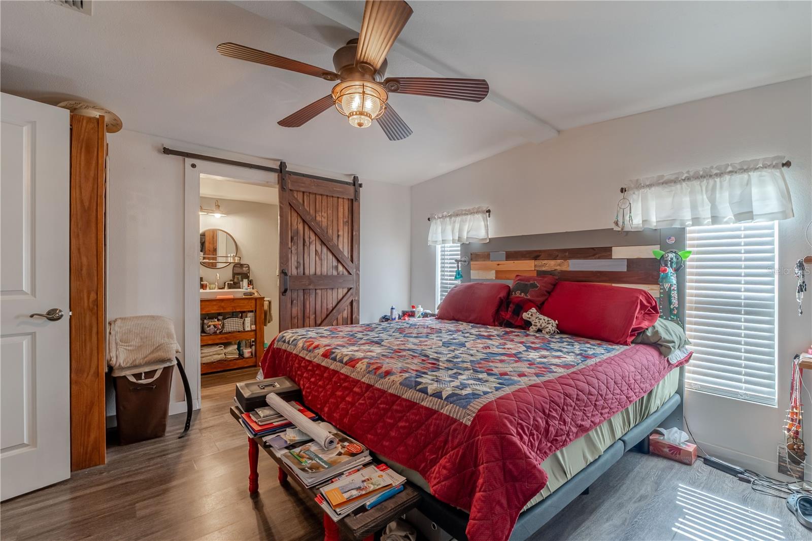 GROVELAND FARMS 35-22-24 - Residential