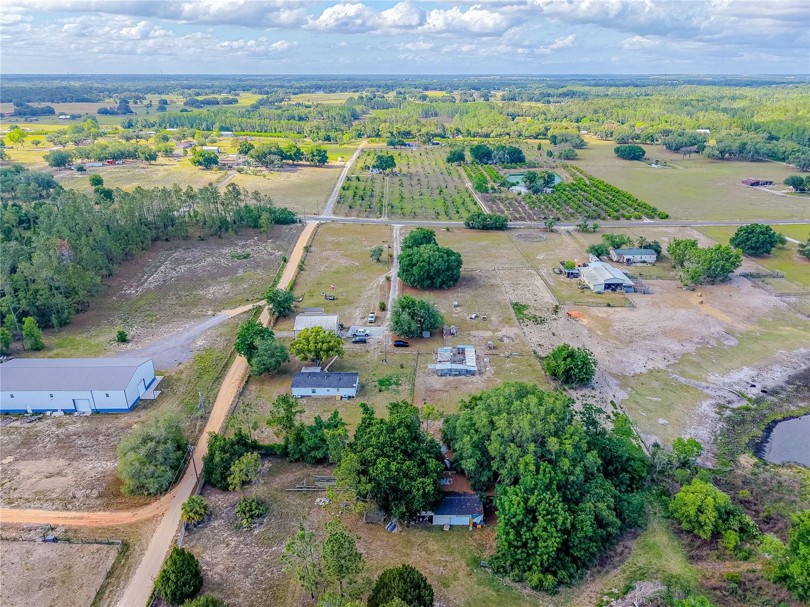 GROVELAND FARMS 35-22-24 - Residential