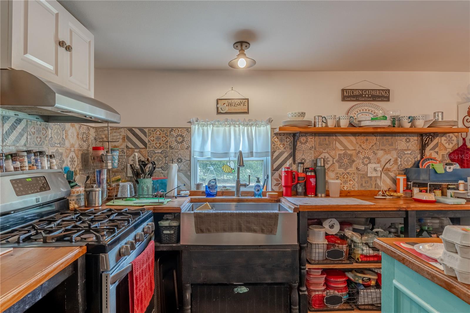 GROVELAND FARMS 35-22-24 - Residential