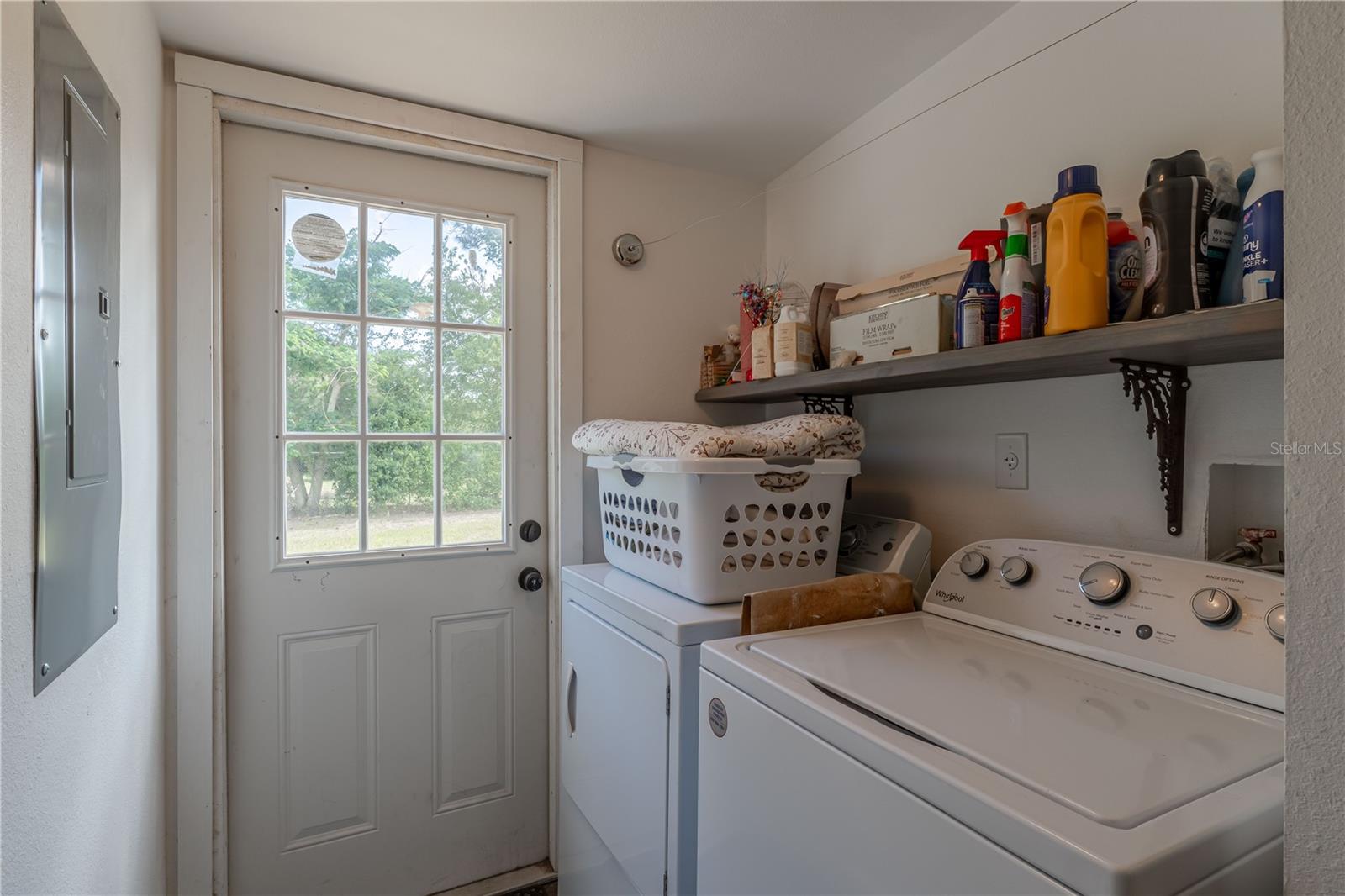 GROVELAND FARMS 35-22-24 - Residential