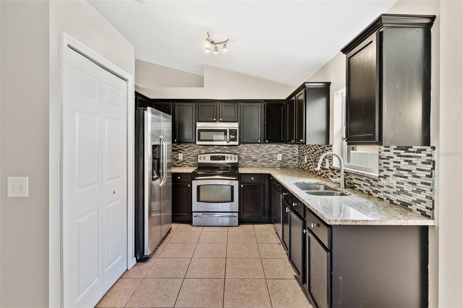 POINCIANA NBRHD 04 VILLAGE 07 - Residential