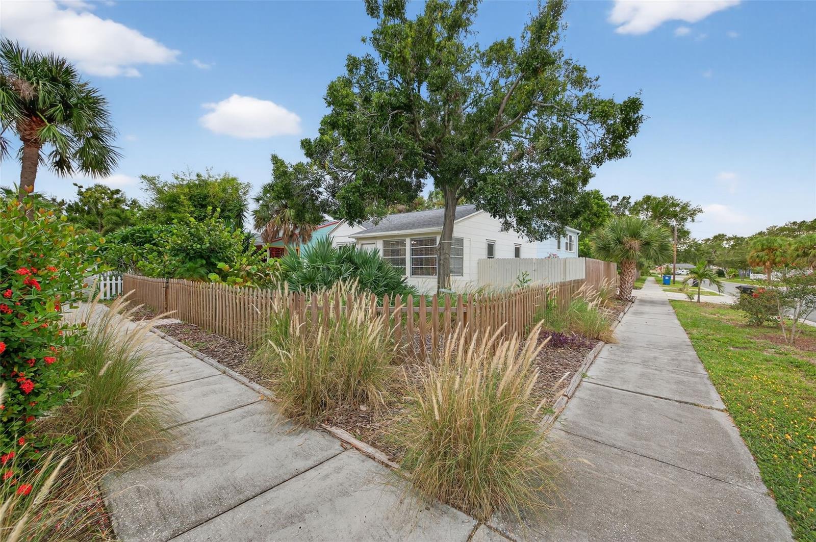 SOUTH SHORE PARK - Residential Lease