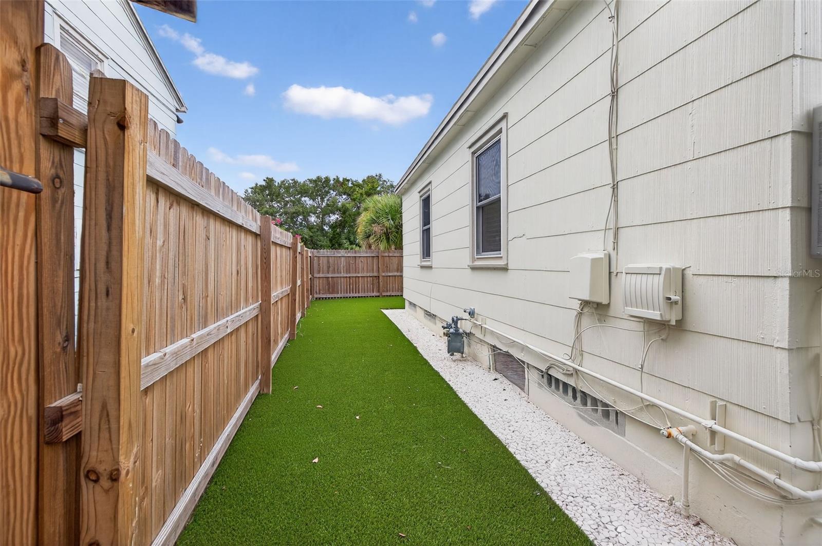 SOUTH SHORE PARK - Residential Lease