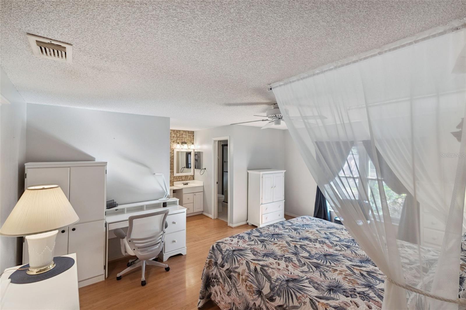 DELTONA LAKES UN 66 - Residential