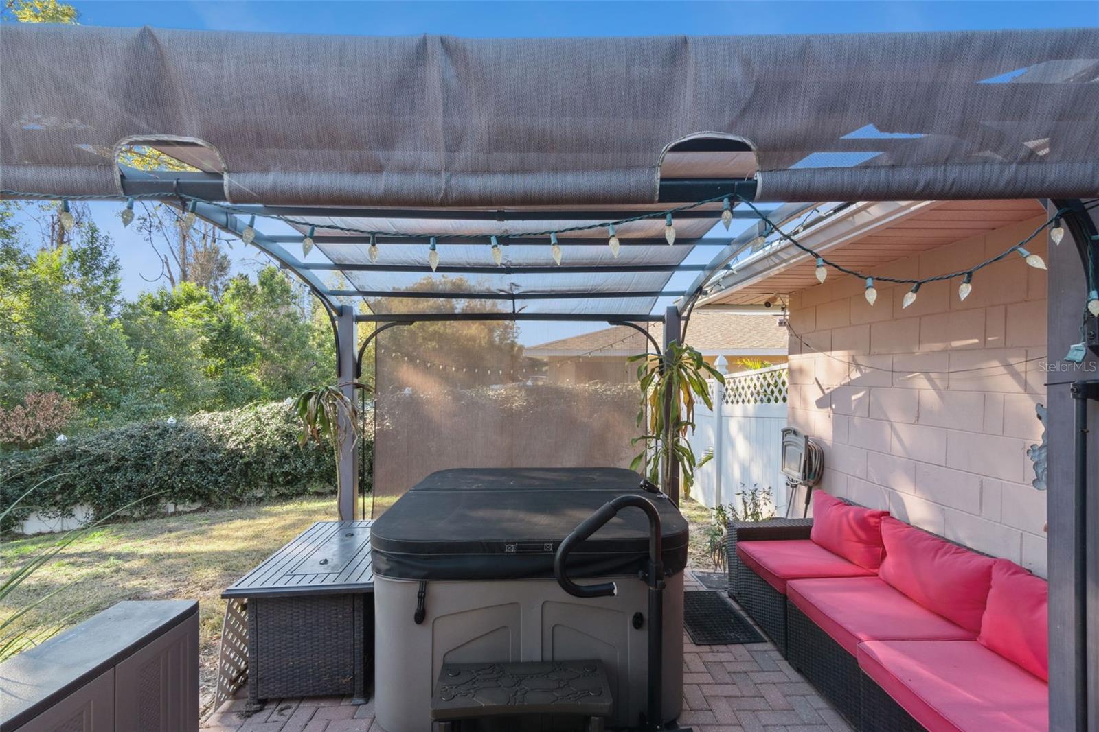 DELTONA LAKES UN 66 - Residential