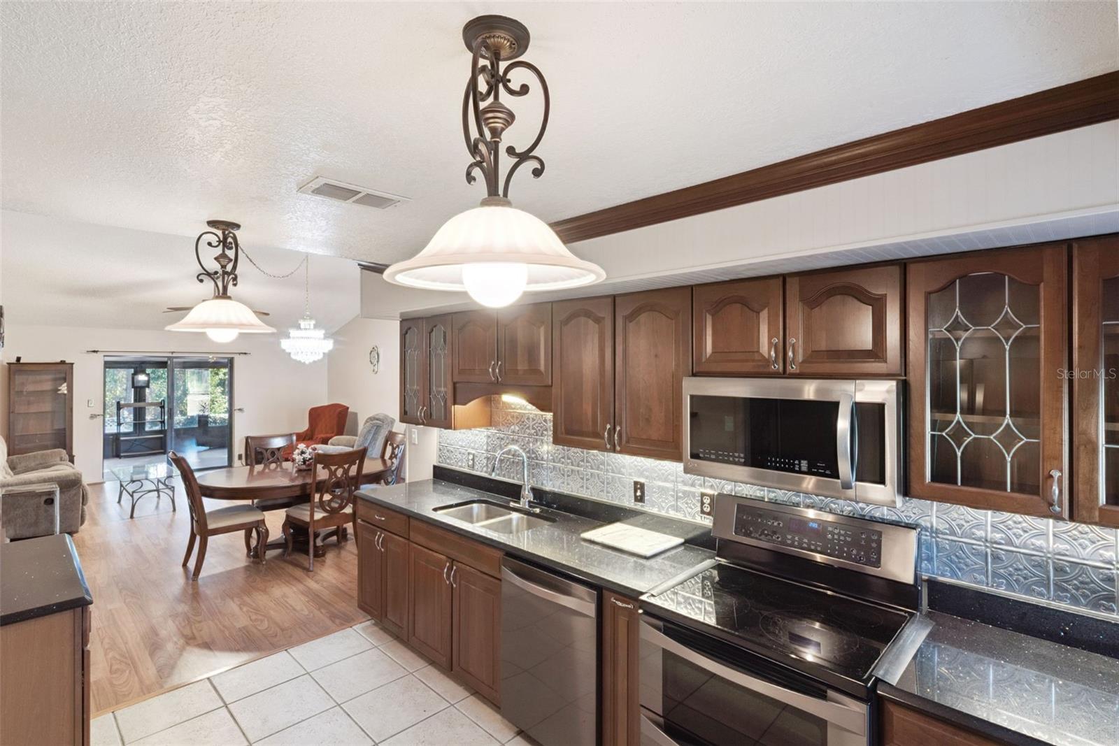 DELTONA LAKES UN 66 - Residential