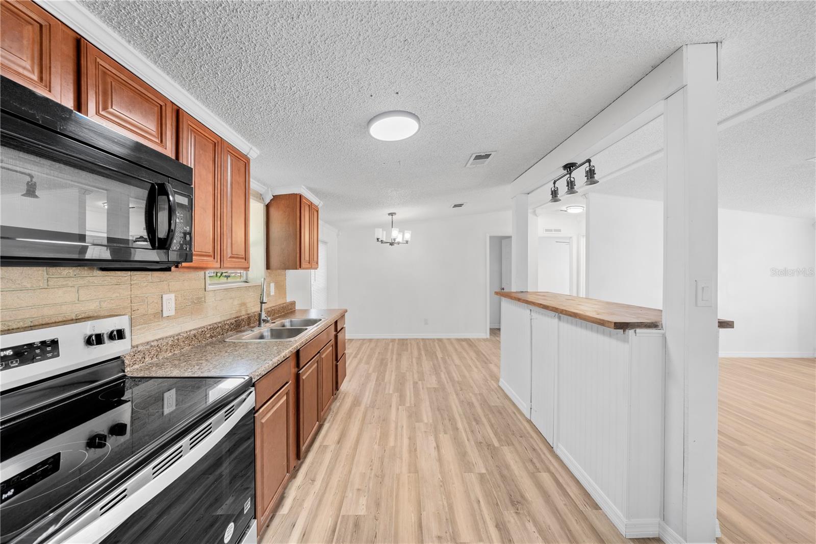 ORANGE BLOSSOM HILLS UN 15 - Residential