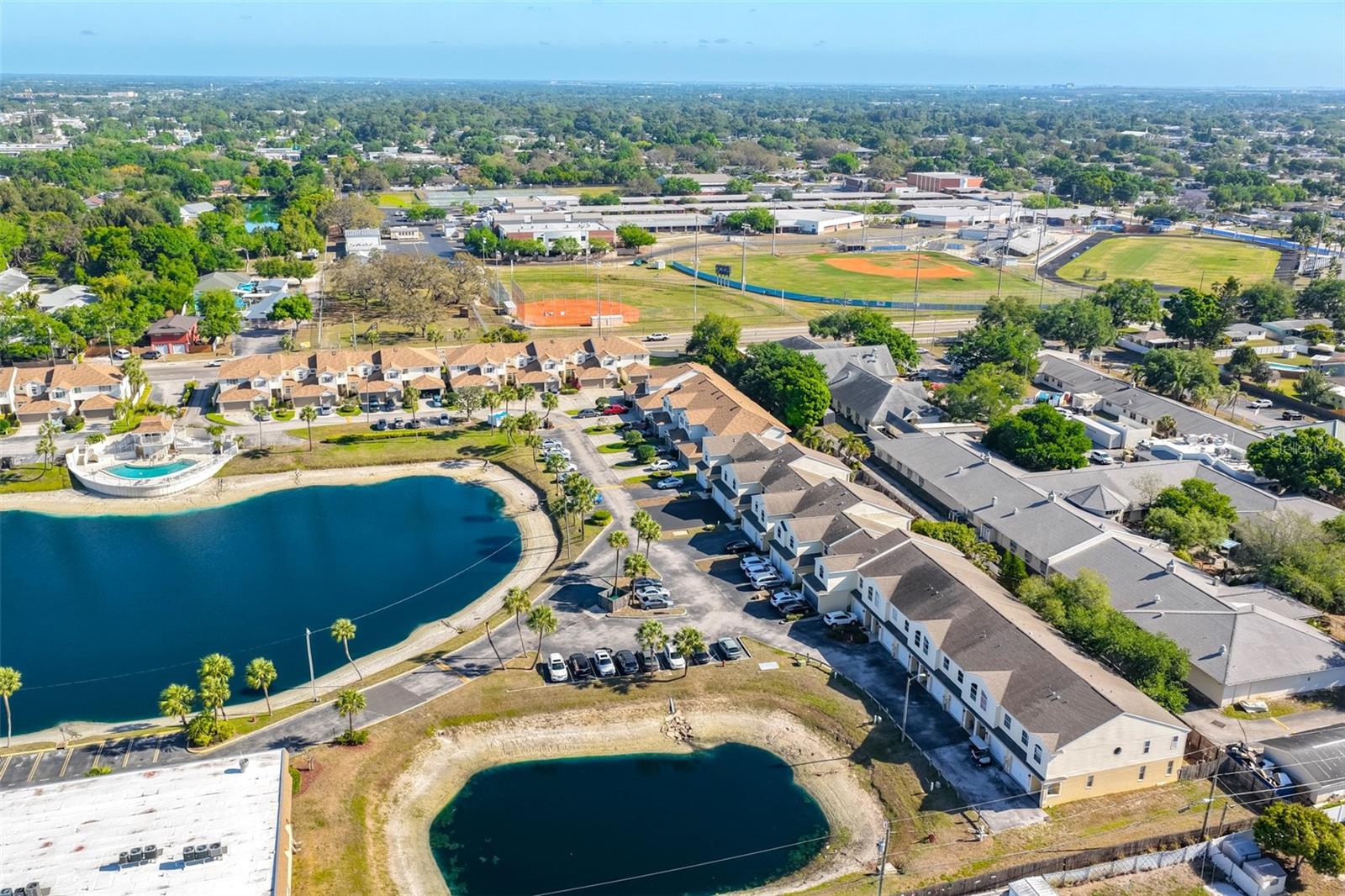 WILLOW LAKE - Residential