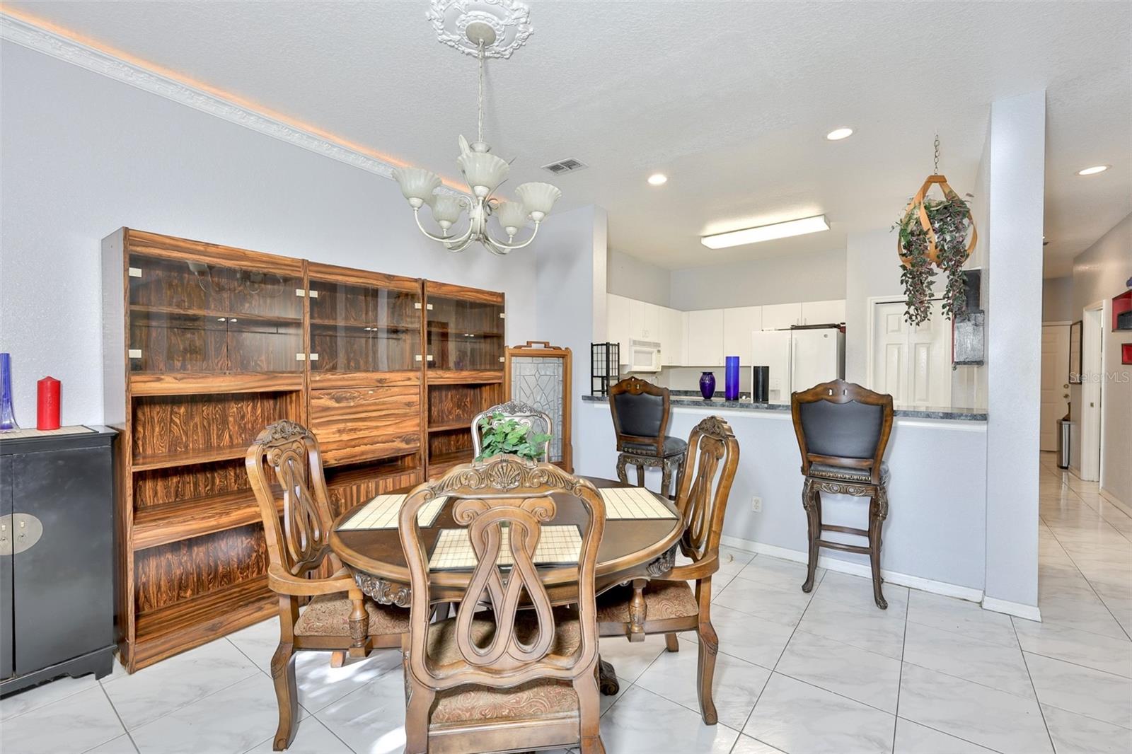 WILLOW LAKE - Residential