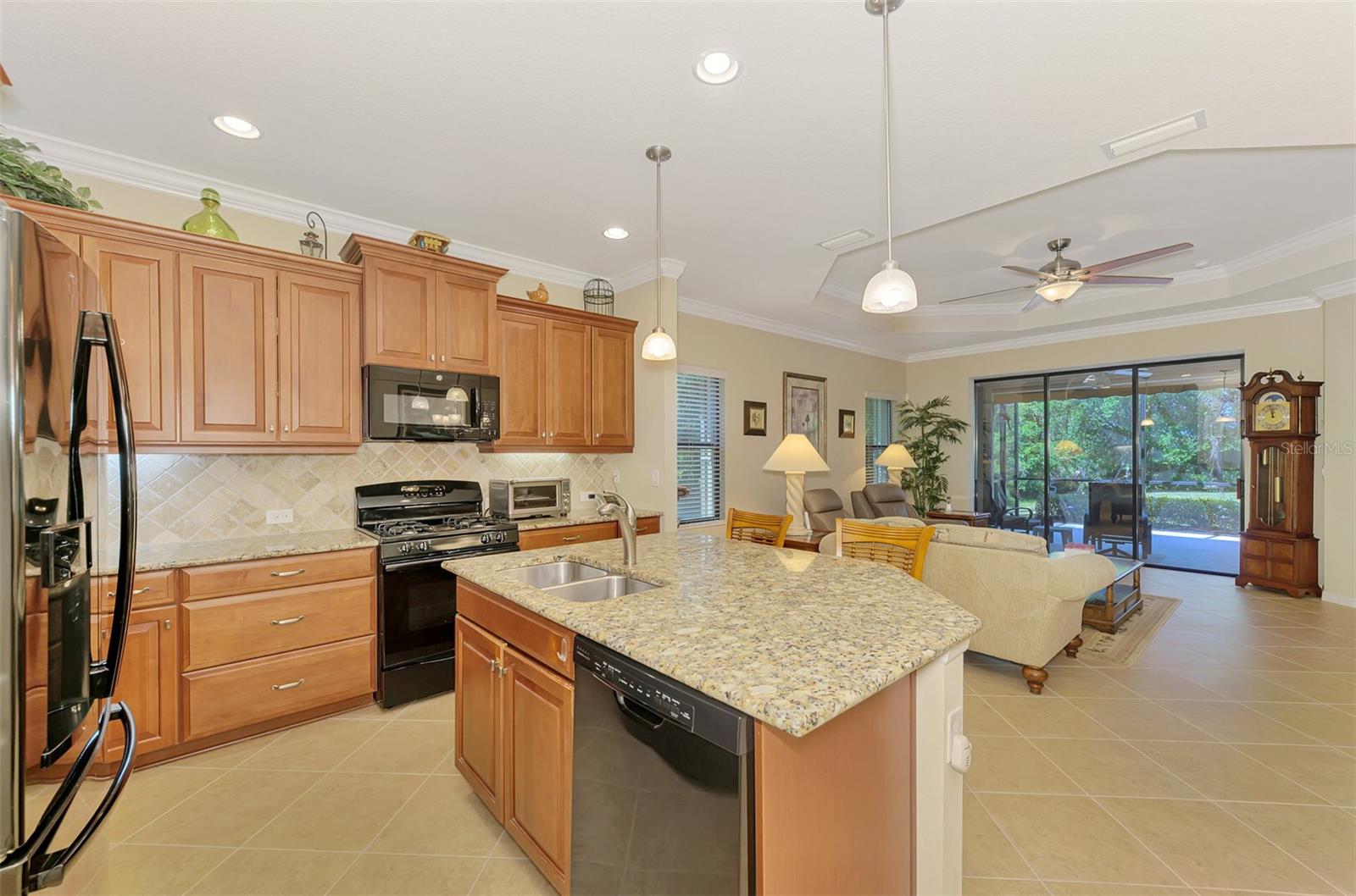 GRAND PALM PH 1C-A - Residential