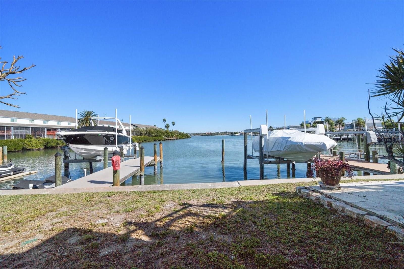 LA HACIENDA CONDO - Residential