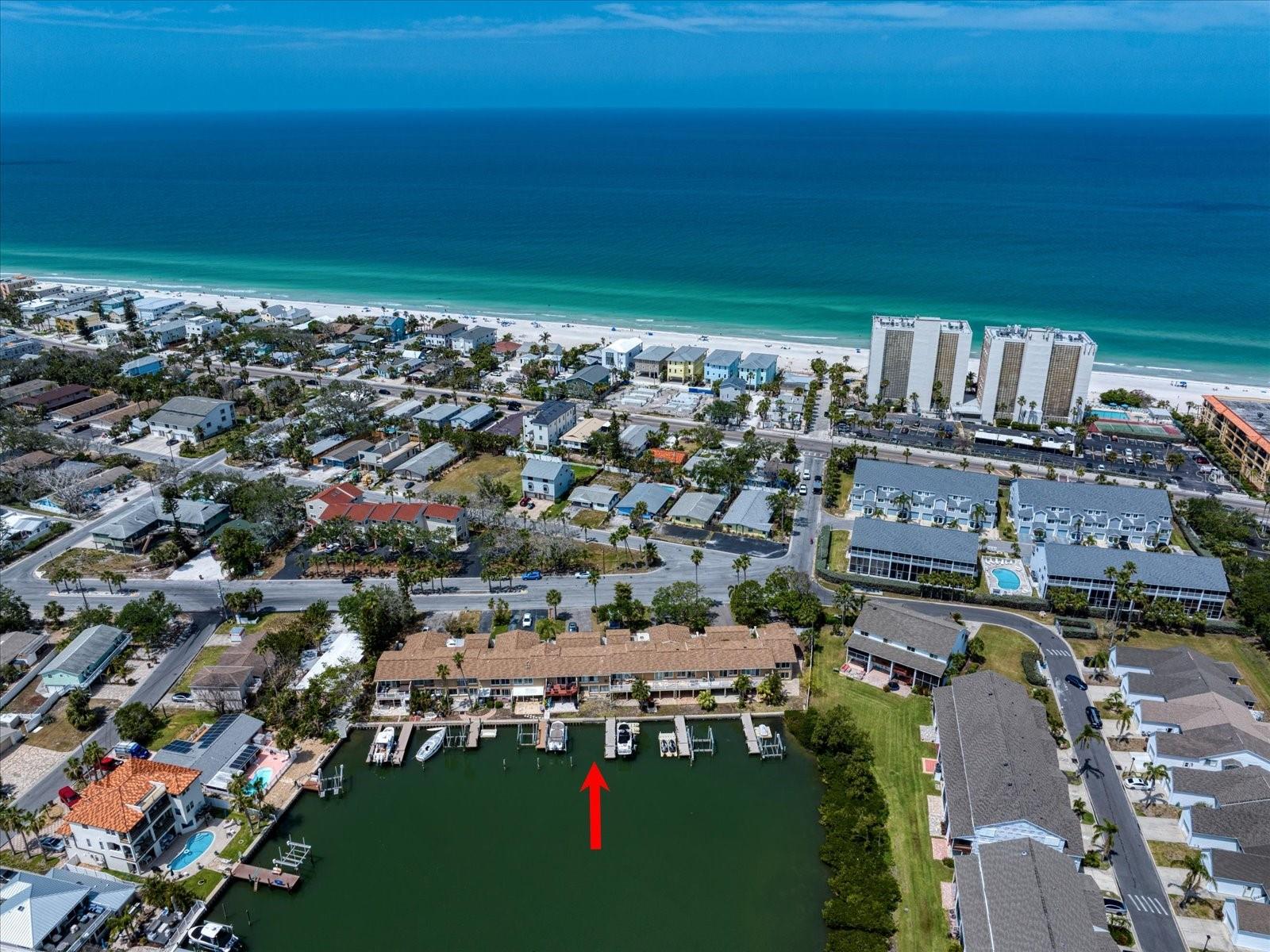 LA HACIENDA CONDO - Residential