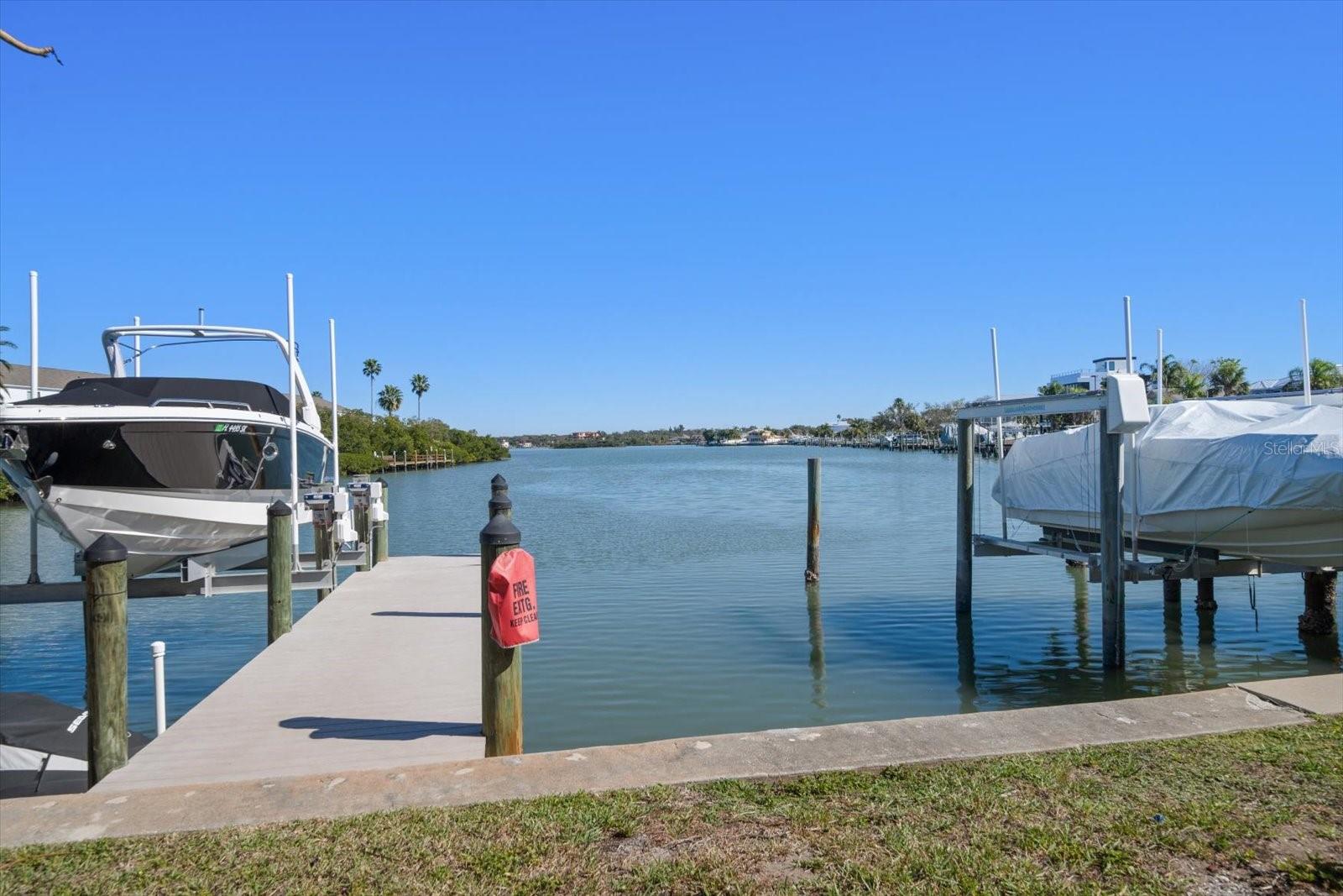 LA HACIENDA CONDO - Residential