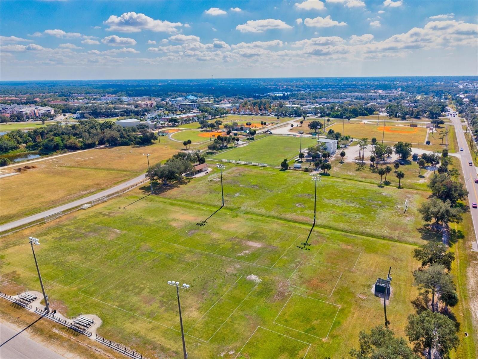 PINEBROOK LAKE CLUB PH 2 - Residential