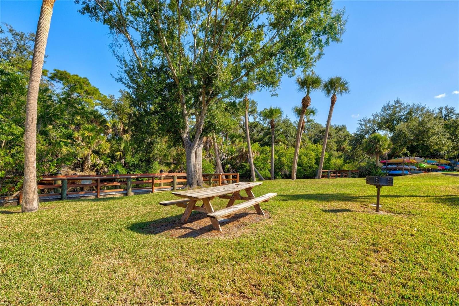 PINEBROOK LAKE CLUB PH 2 - Residential