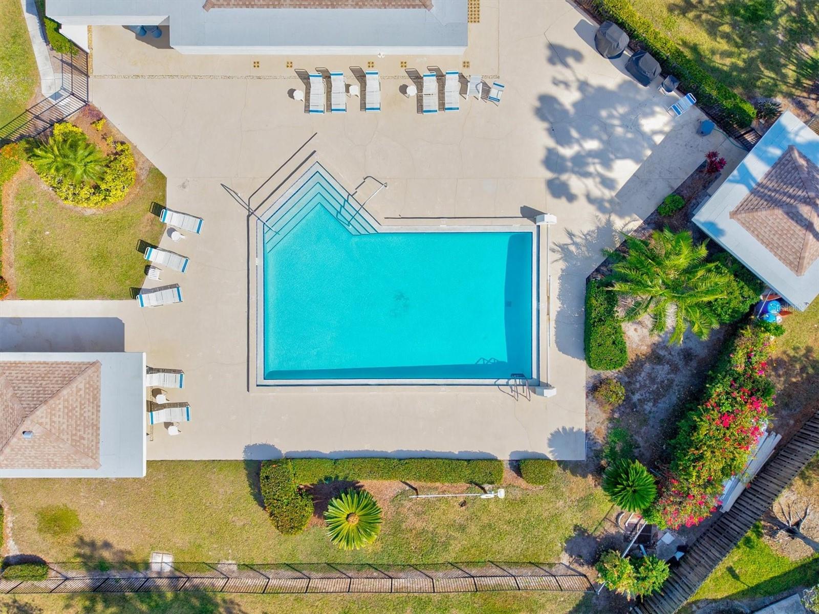 PINEBROOK LAKE CLUB PH 2 - Residential