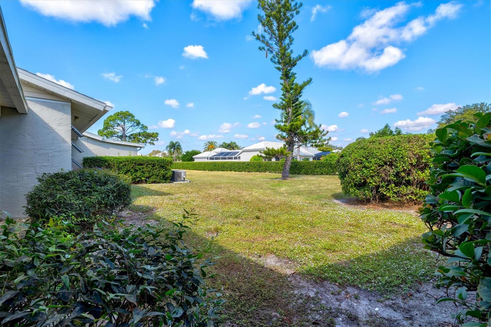 PINEBROOK LAKE CLUB PH 2 - Residential