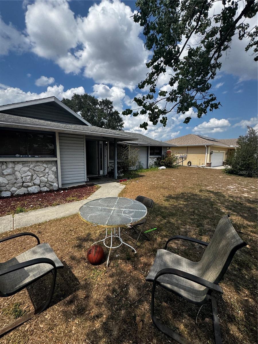 Short Sale. Investor special. Needs work. AS-IS.
