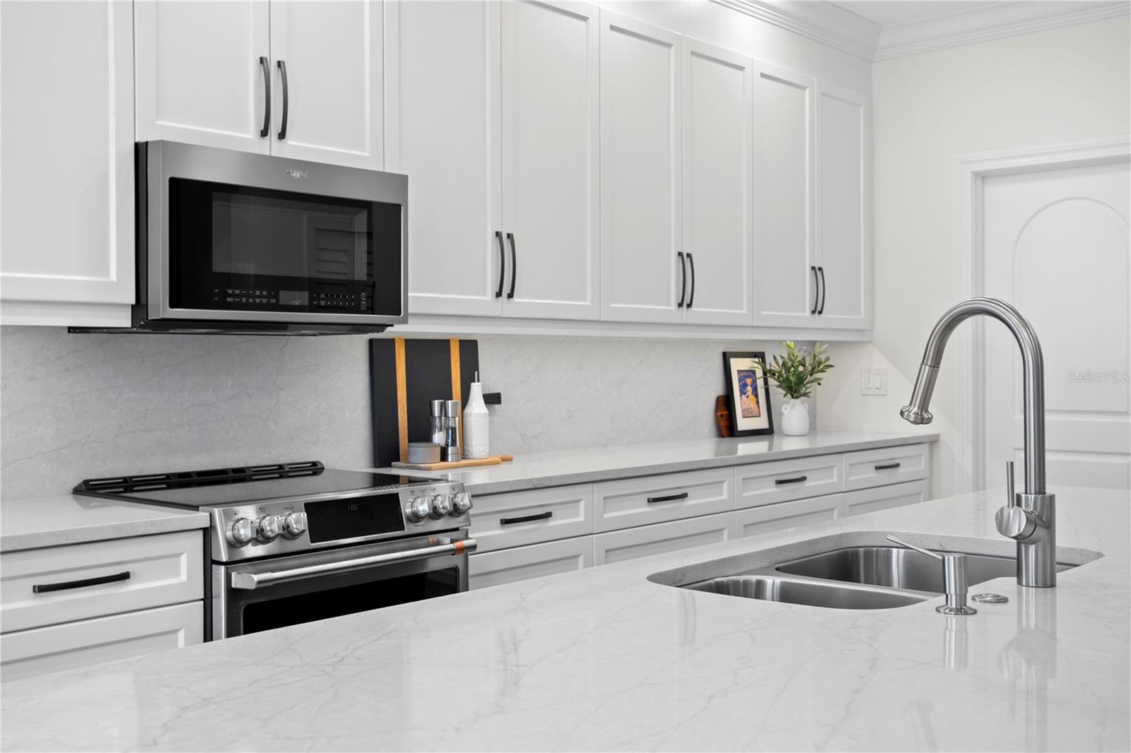 SKIMMER POINT PH II - Residential