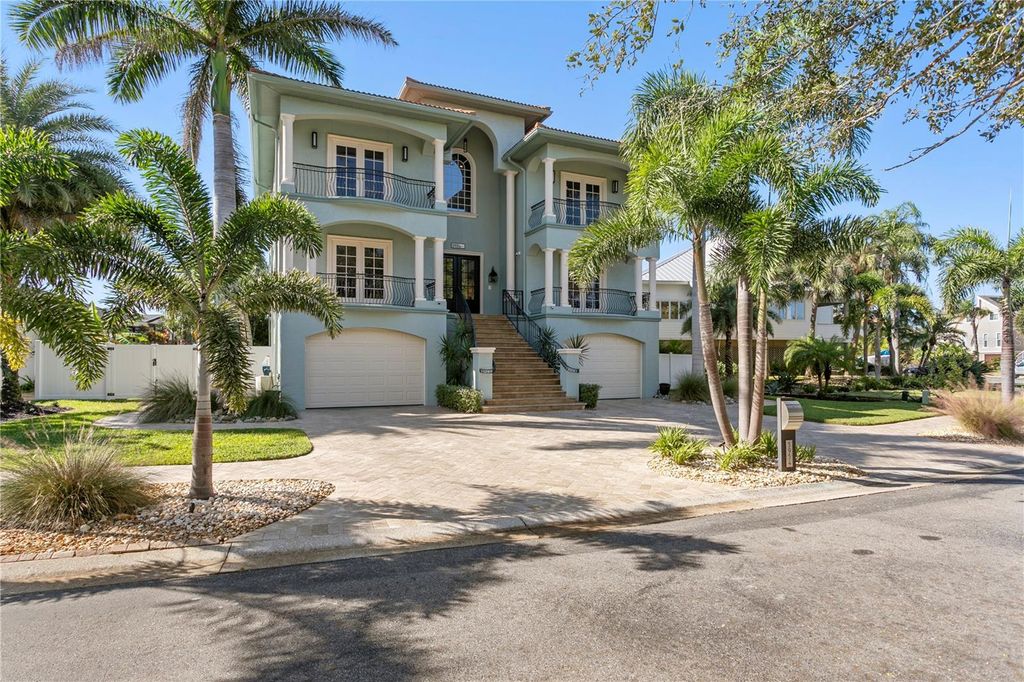 Photo of 5954 Skimmer Point Boulevard S, Gulfport, FL 33707 (MLS # TB8442166)