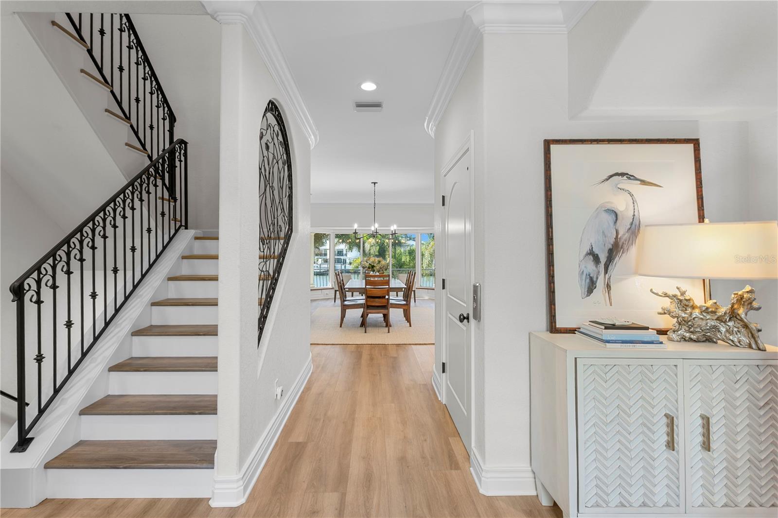 5954 SKIMMER POINT BOULEVARD S