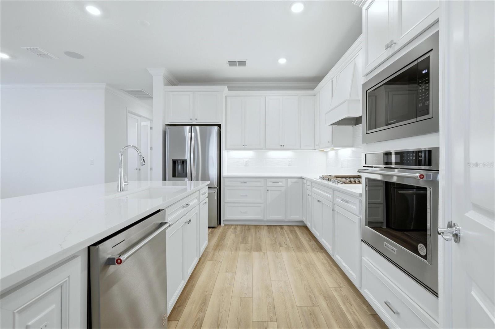 DEL WEBB AT BAYVIEW PH III - Residential