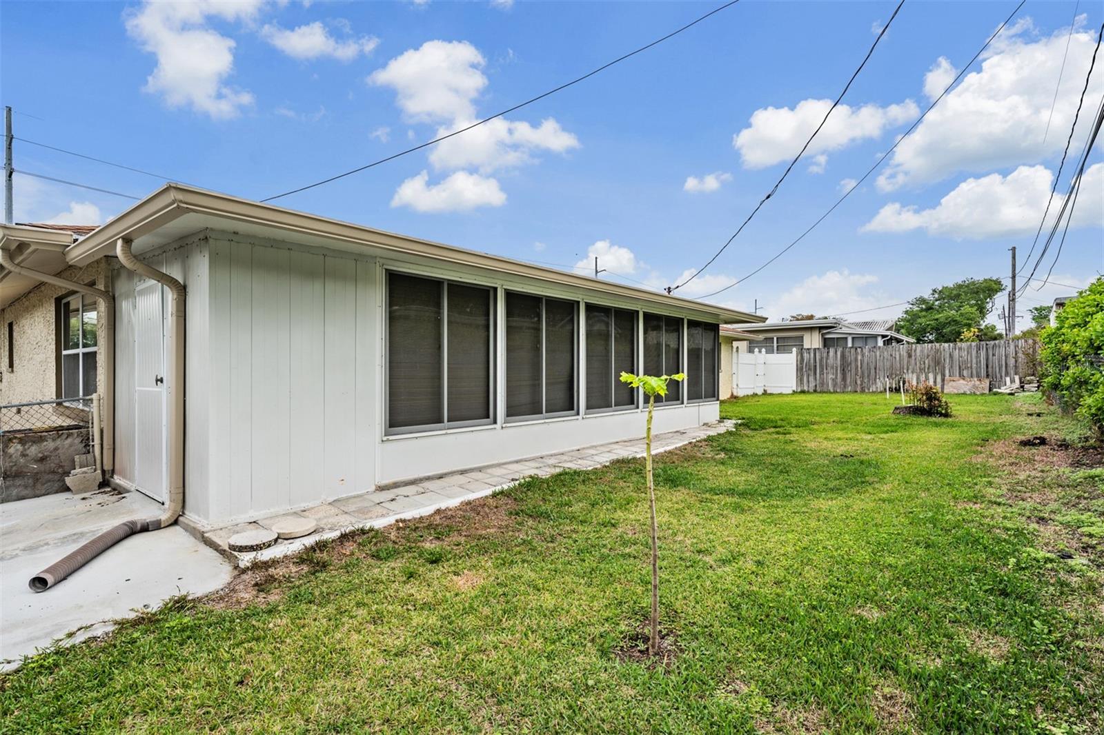 WINDSOR PARK 3RD ADD - Residential